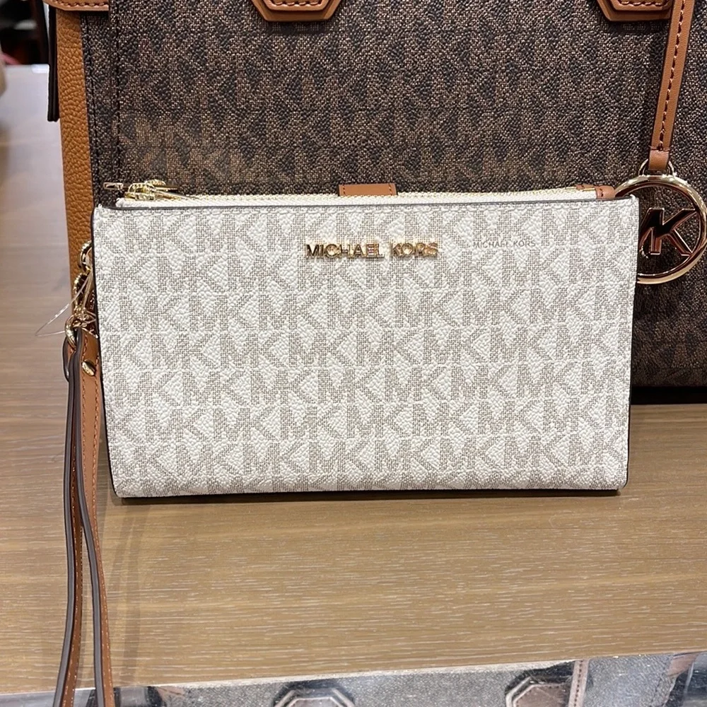 Michael Kors Jet Set Travel Large Double-Zip Wristlet-Wallet-PhoneHolder vanilla